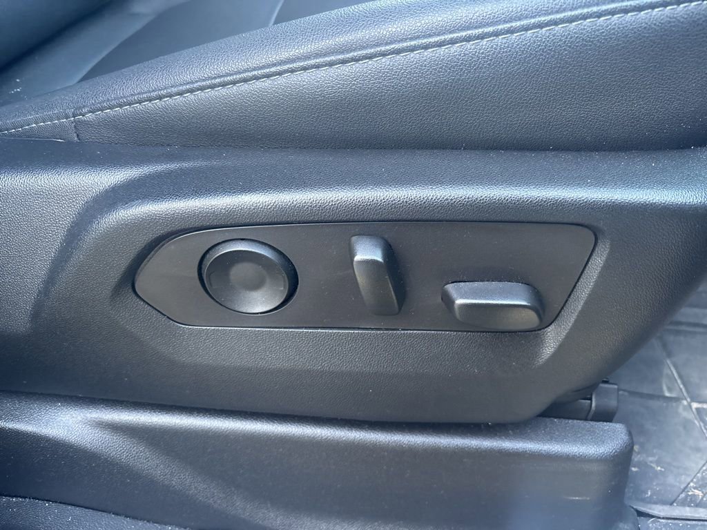 Used 2023 Chevrolet Tahoe Z71 image 24