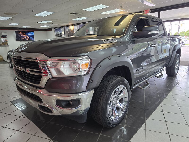 Used 2019 RAM 1500 Big Horn AWD/4WD image 1