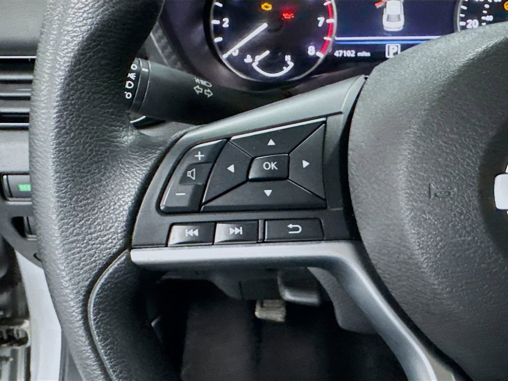 Used 2023 Nissan Sentra SV image 8