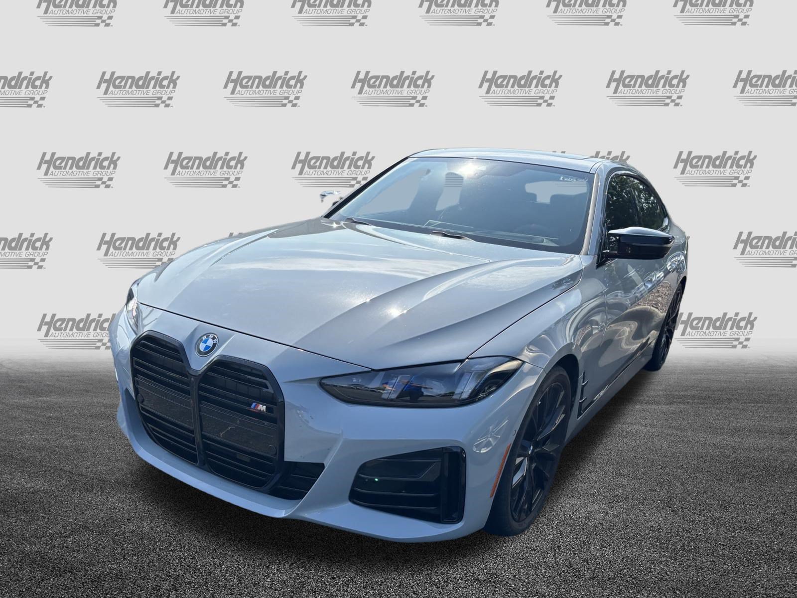 Used 2026 BMW M440i w/ Premium Package RWD image 5