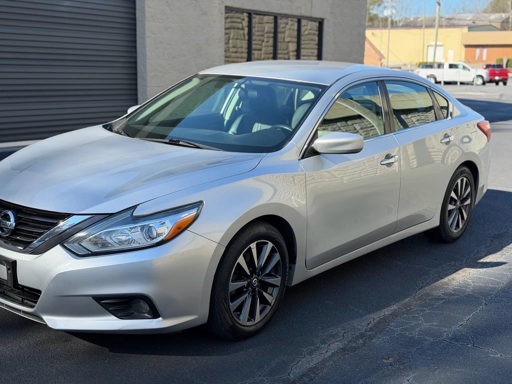 Used 2016 Nissan Altima 2.5 SV FWD image 41