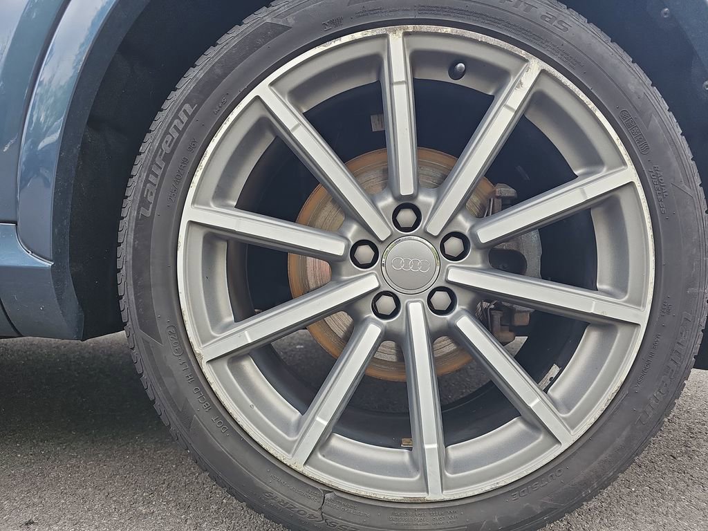 Used 2018 Audi Q3 2.0T Premium AWD/4WD image 22