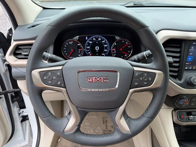 Used 2023 GMC Acadia Denali AWD/4WD image 16