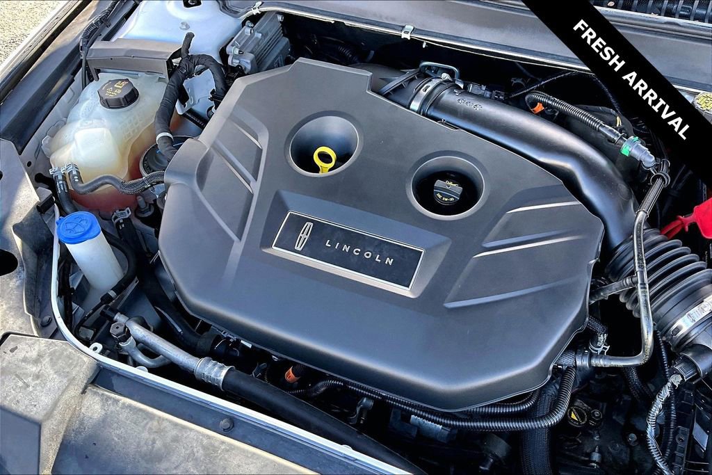 Used 2019 Lincoln MKZ Reserve w/ Reserve Plus Package image 30