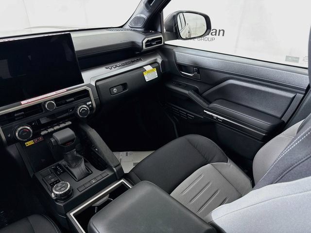 New 2026 Toyota Tacoma TRD Off-Road AWD/4WD image 24