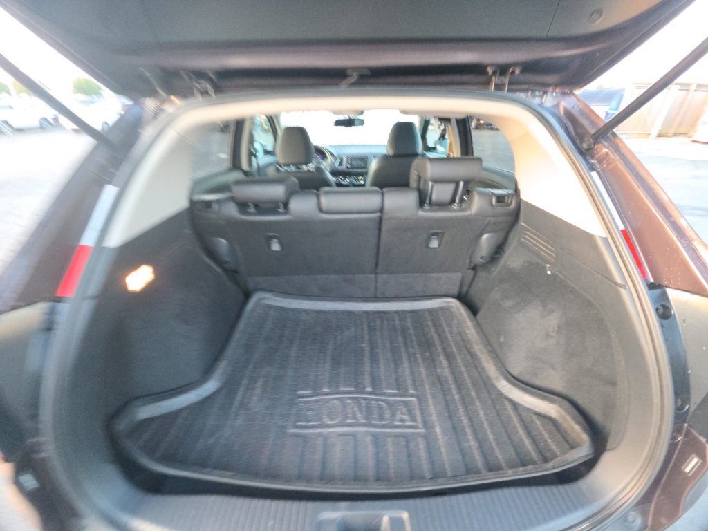 Used 2019 Honda HR-V EX-L image 28