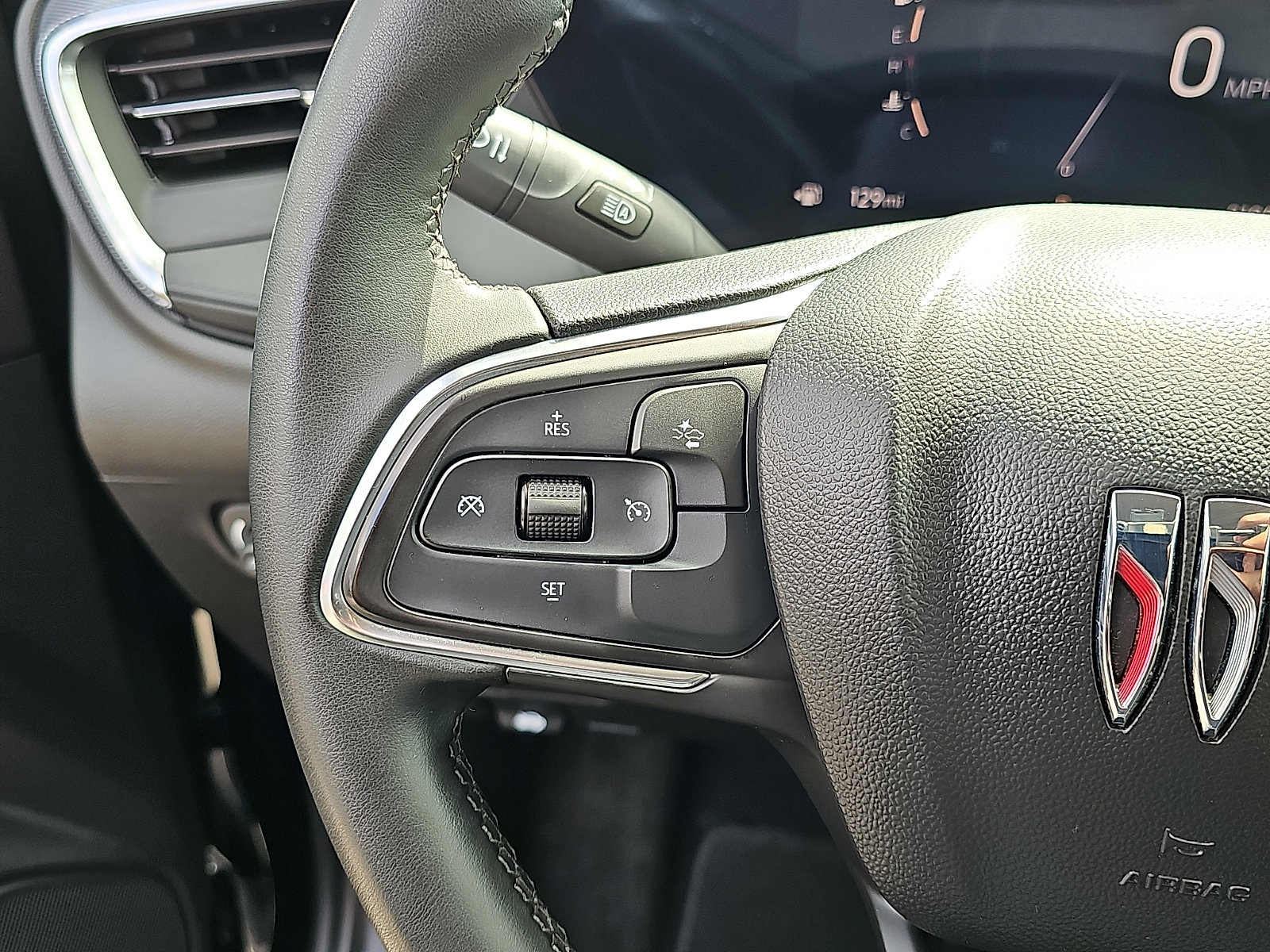 Used 2024 Buick Encore GX Sport Touring image 21