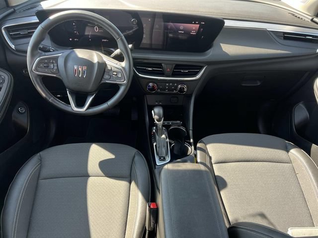 Certified 2024 Buick Encore GX Preferred w/ Comfort Package FWD image 14