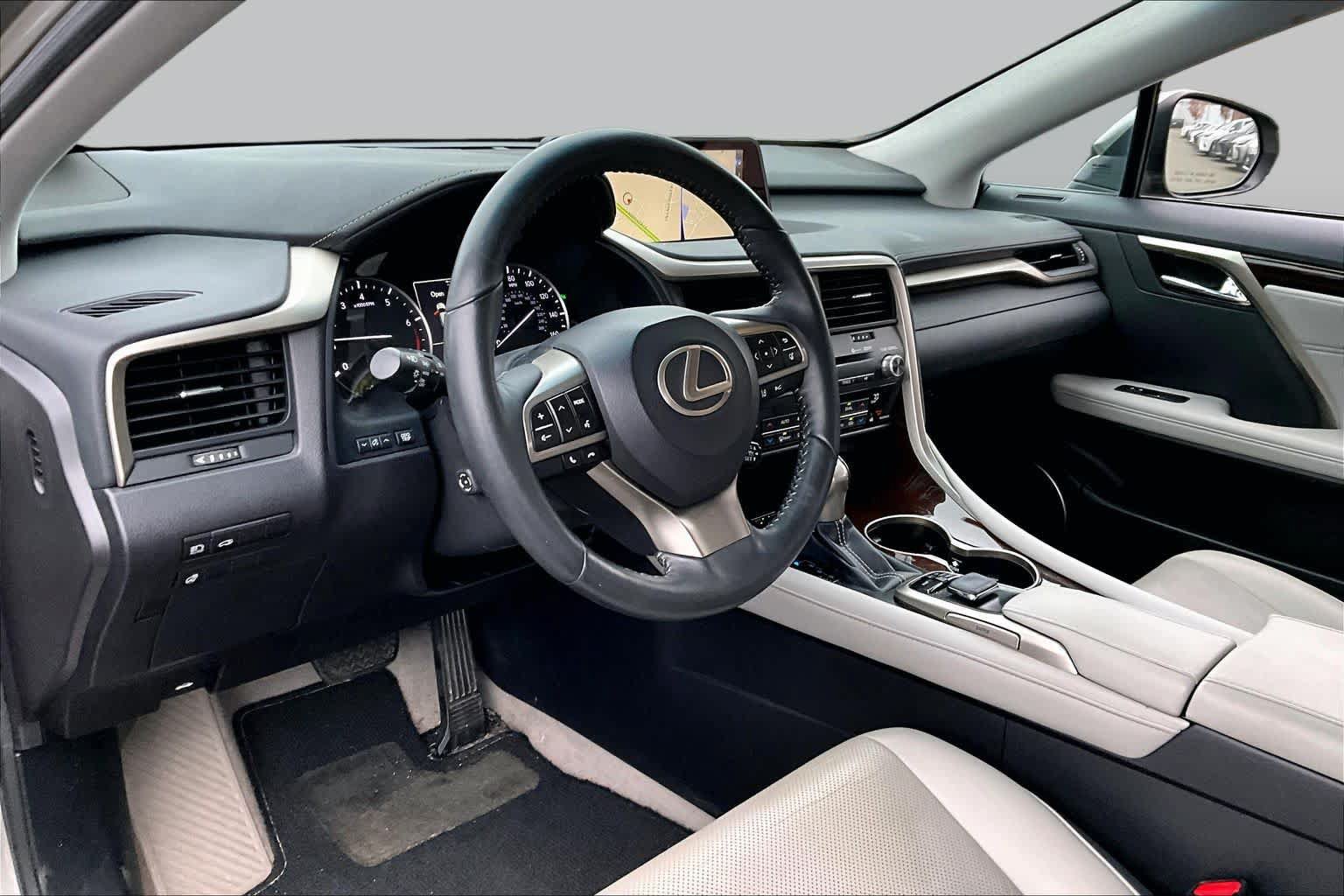 Used 2019 Lexus RX 350 AWD w/ Navigation Package image 18