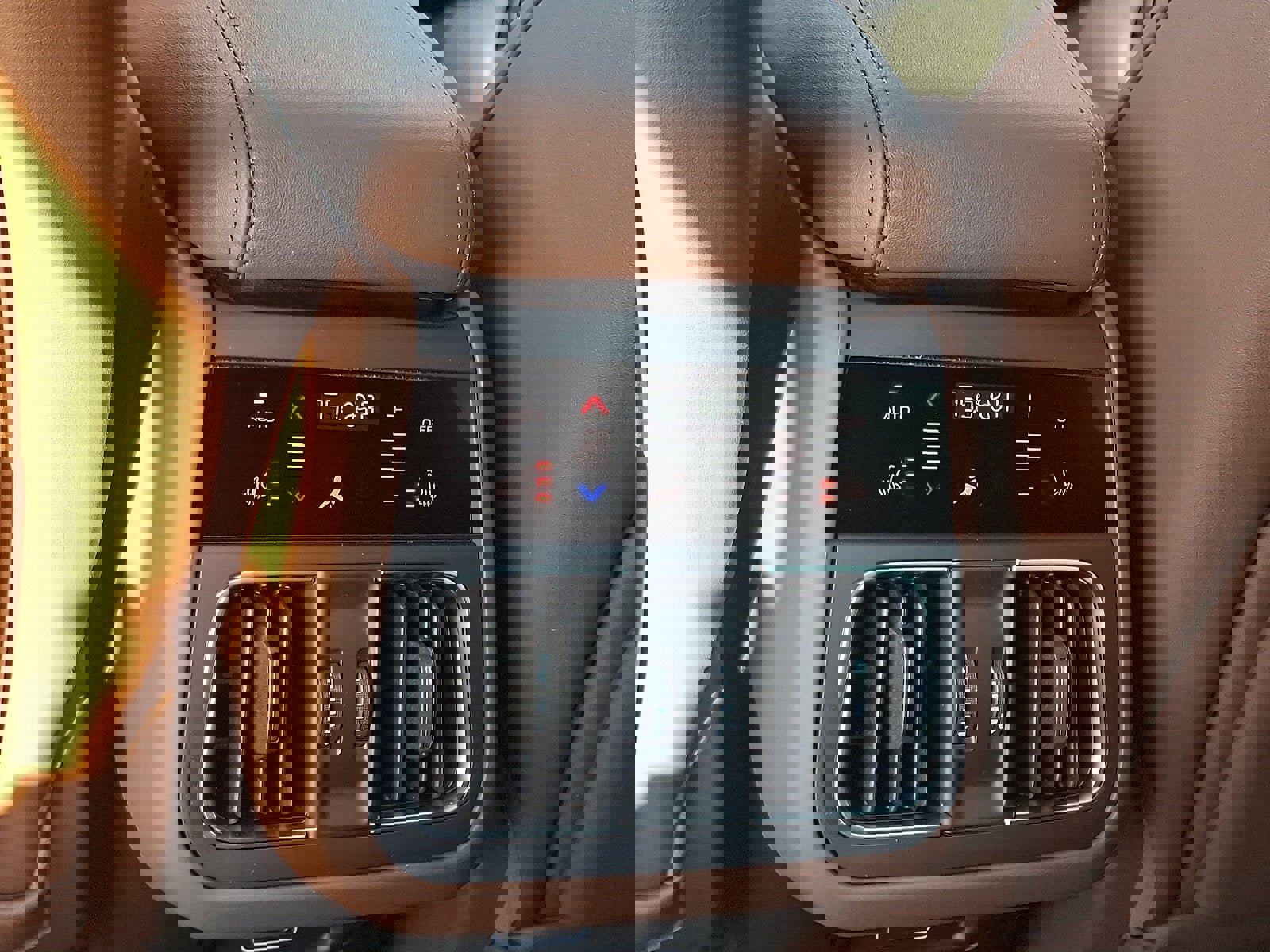 New 2026 Maserati Grecale Modena image 7