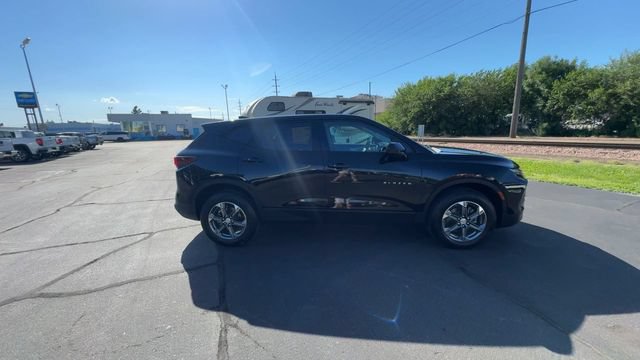 Used 2023 Chevrolet Blazer LT w/ Driver Confidence Package AWD/4WD image 9