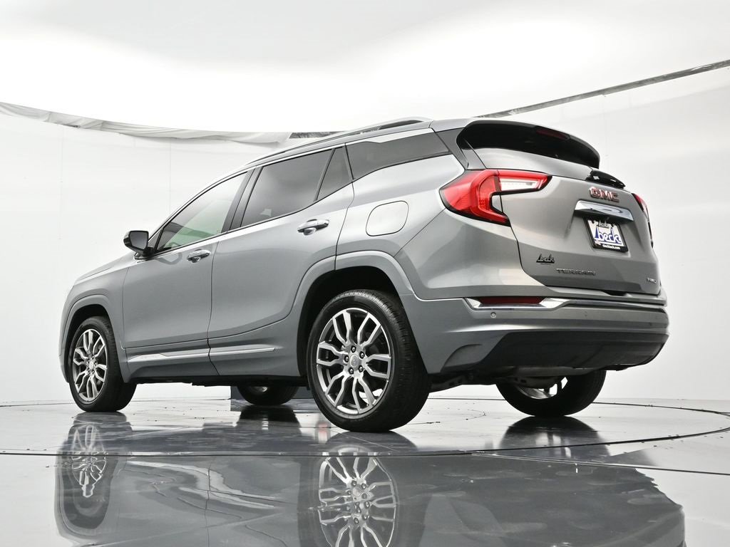 Used 2023 GMC Terrain Denali image 42