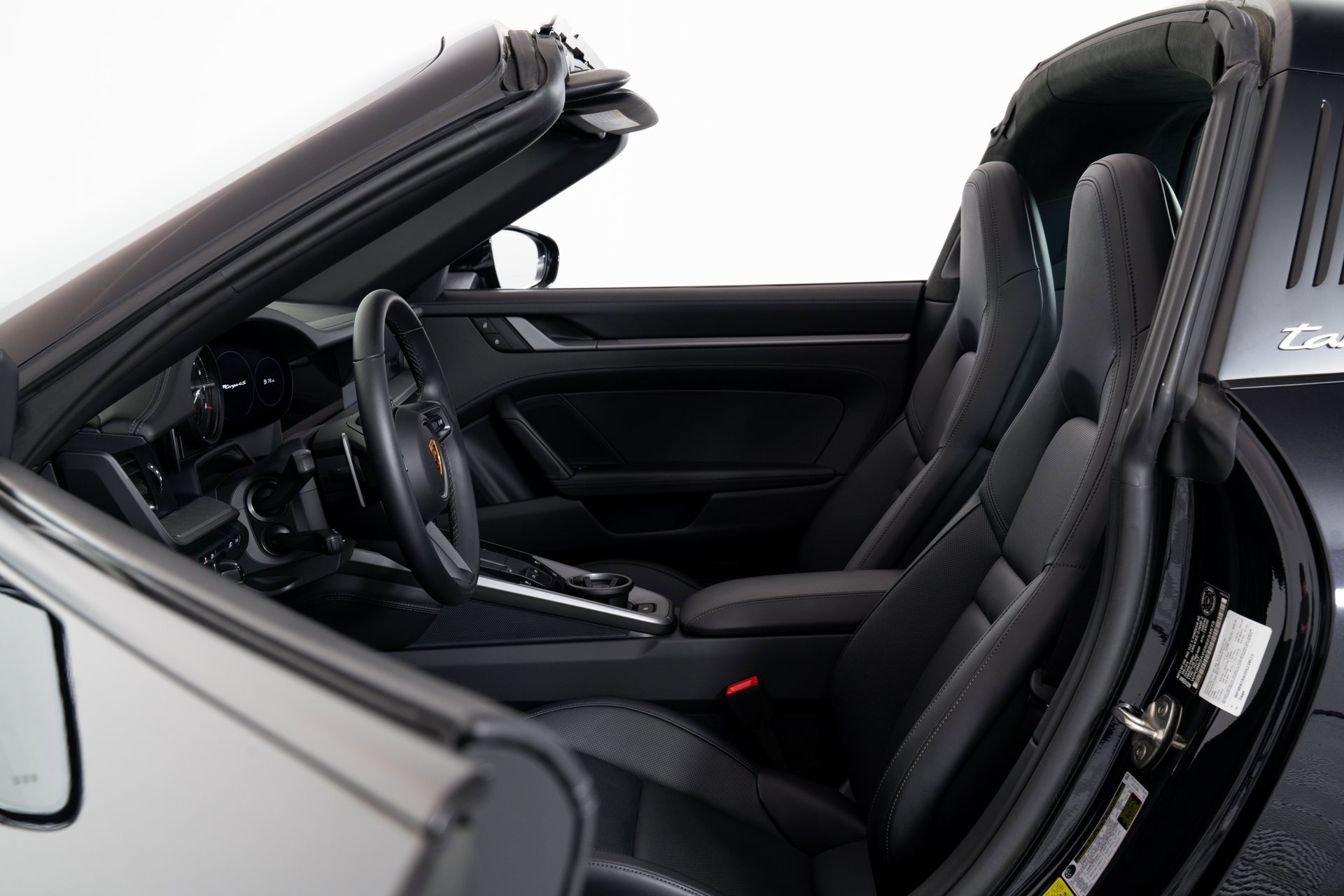 Used 2024 Porsche 911 Targa 4S w/ Premium Package image 16