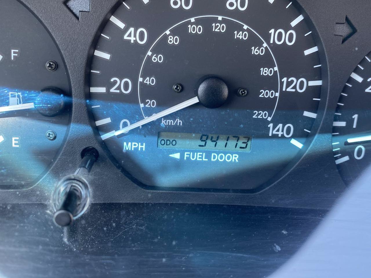 Used 2001 Toyota Camry XLE FWD image 19