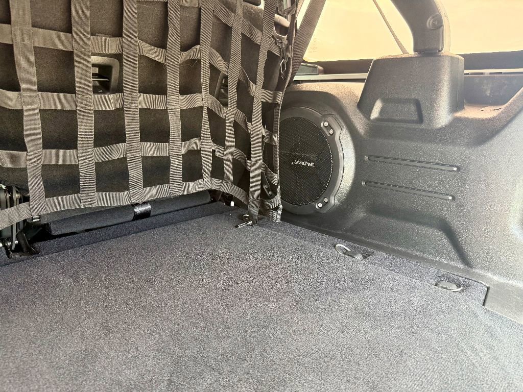 Used 2018 Jeep Wrangler Unlimited Sahara image 24