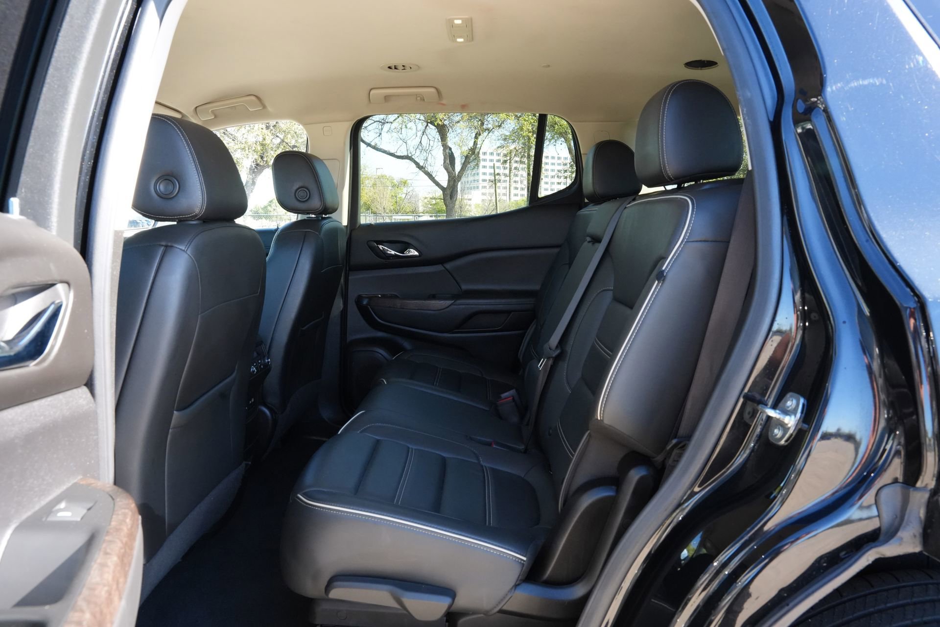 Used 2023 GMC Acadia Denali image 20