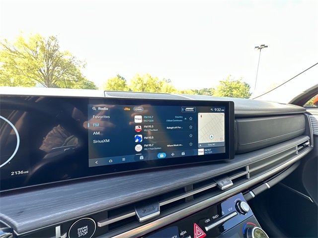 Used 2025 Hyundai Santa Fe Limited image 16