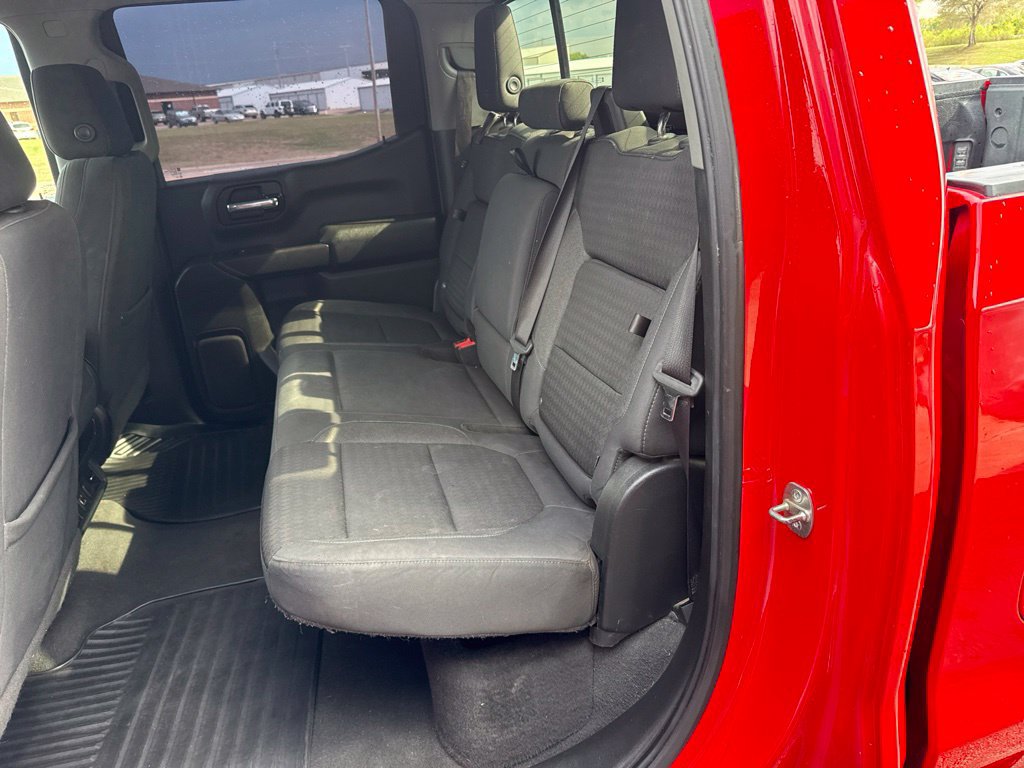 Used 2019 Chevrolet Silverado 1500 LT AWD/4WD image 27