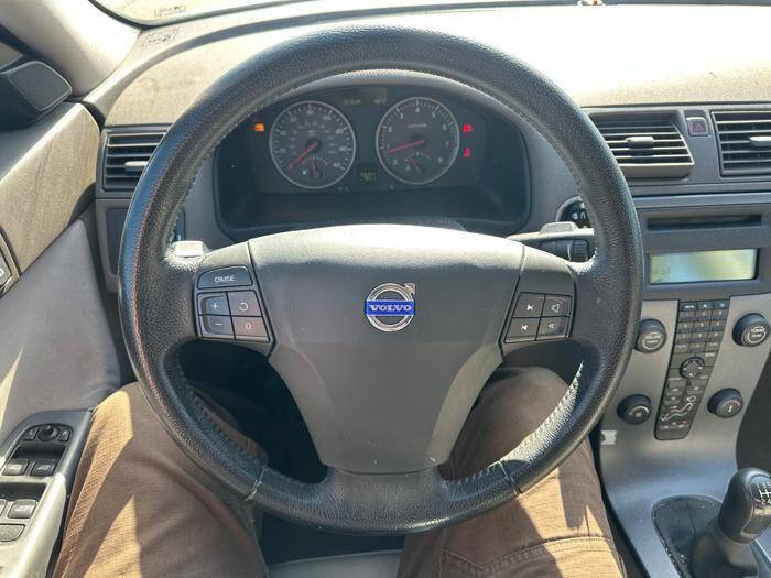 Used 2007 Volvo S40 2.4i FWD image 34