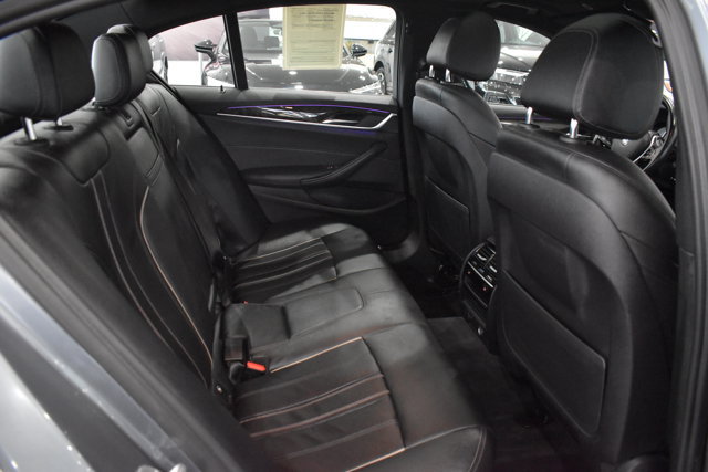 Used 2018 BMW 530e xDrive AWD/4WD image 25
