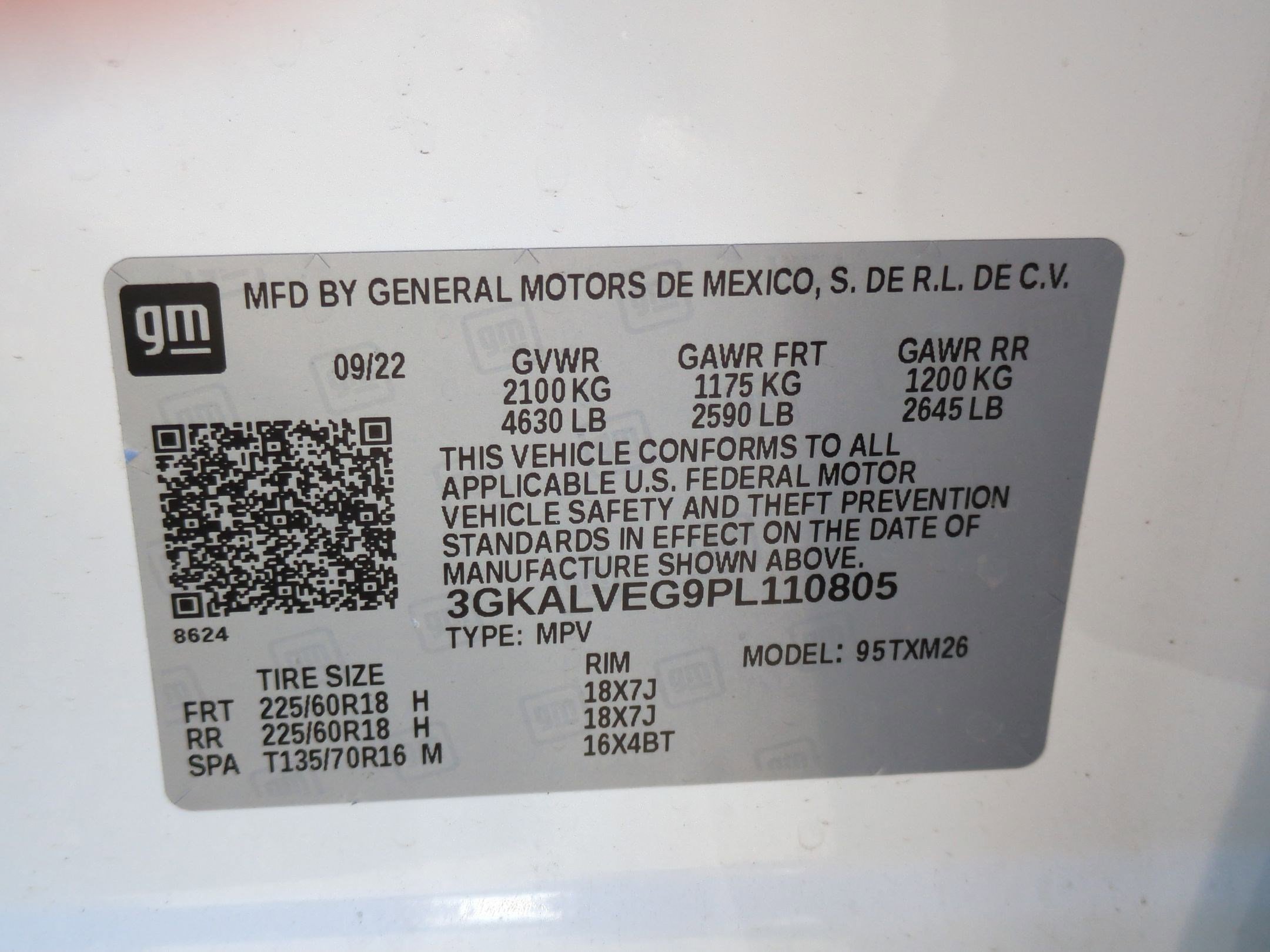 Used 2023 GMC Terrain SLT image 36