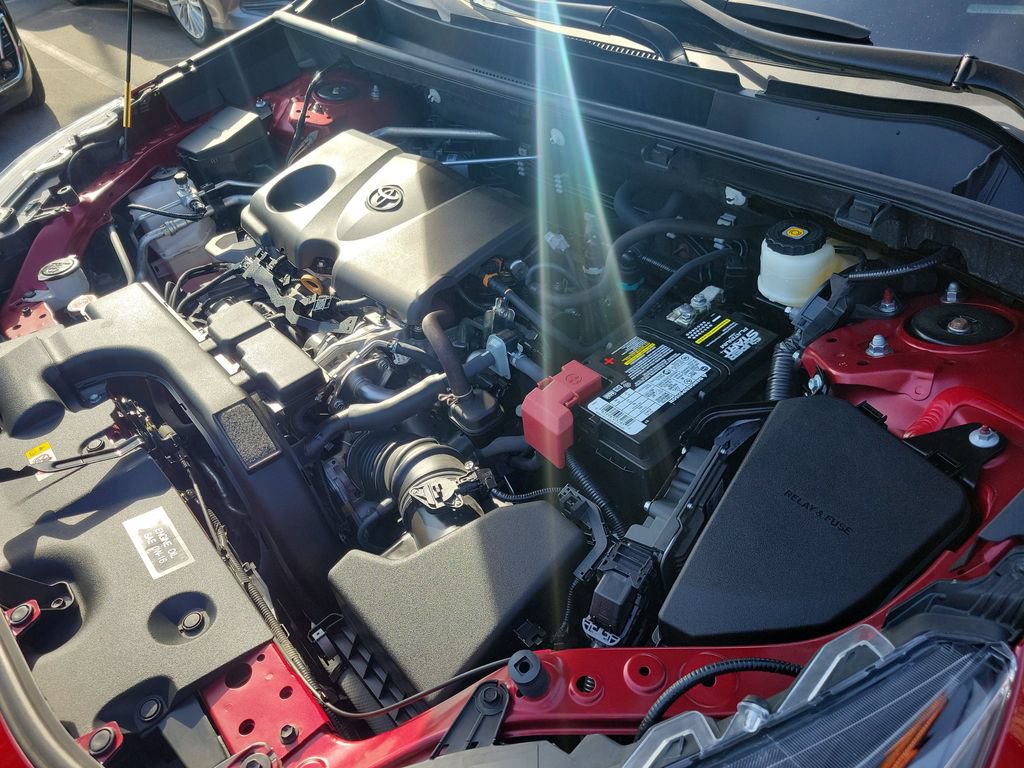 Used 2020 Toyota RAV4 LE FWD image 38