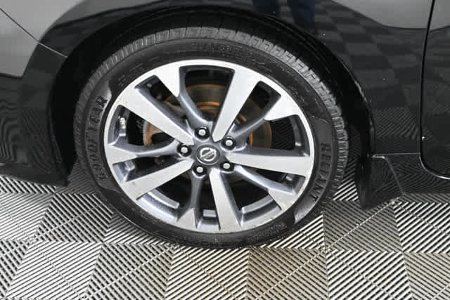 Used 2017 Nissan Altima 2.5 SR FWD image 24