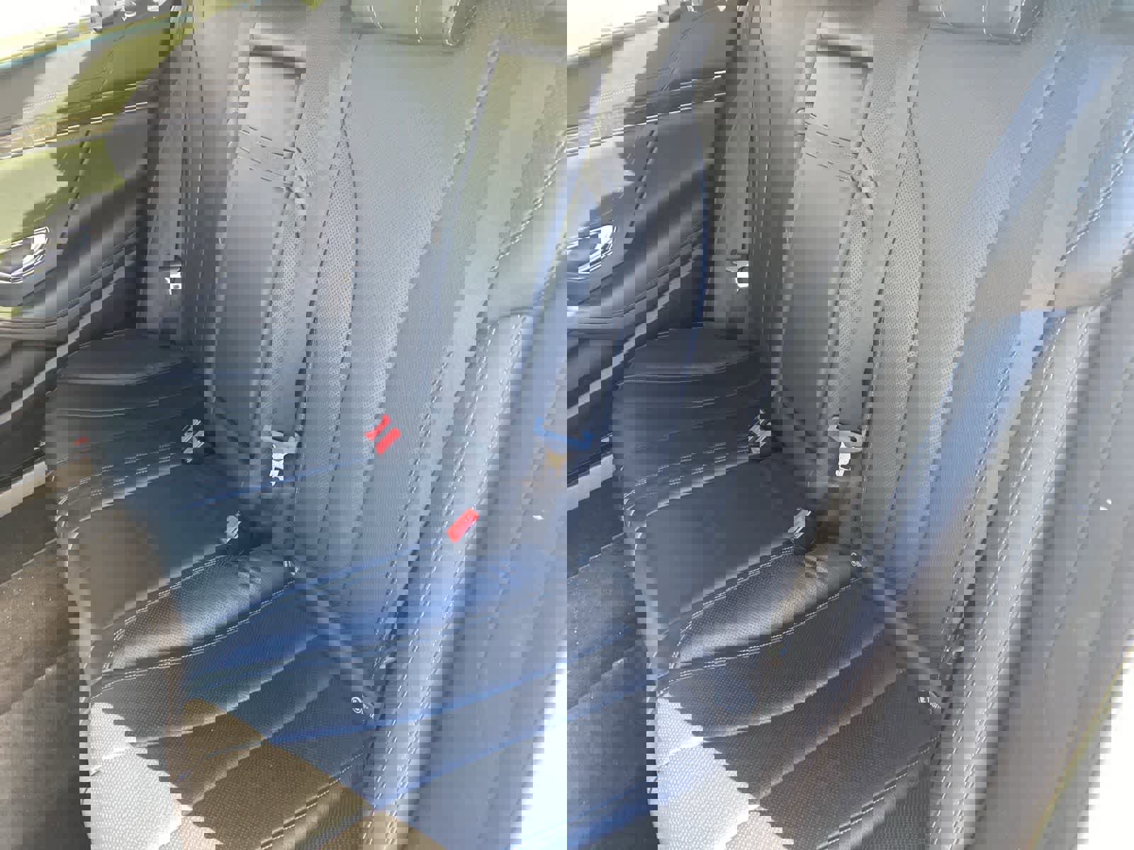 Used 2017 Mercedes-Benz S 550 Sedan image 12