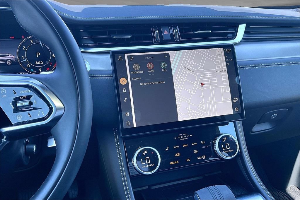 Used 2025 Jaguar F-PACE R-Dynamic S AWD/4WD image 6