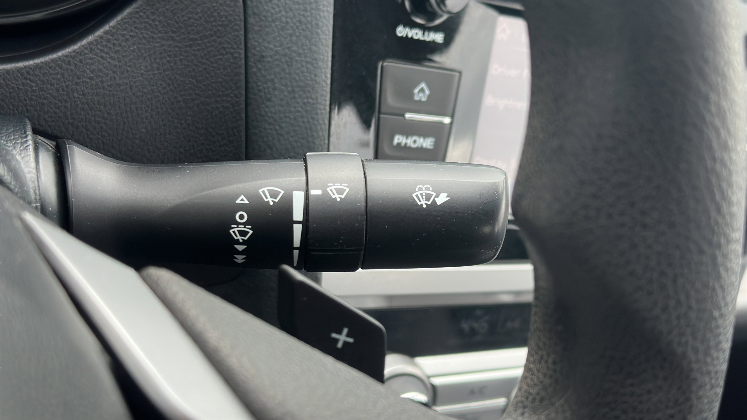 Used 2018 Subaru Legacy 2.5i AWD/4WD image 14