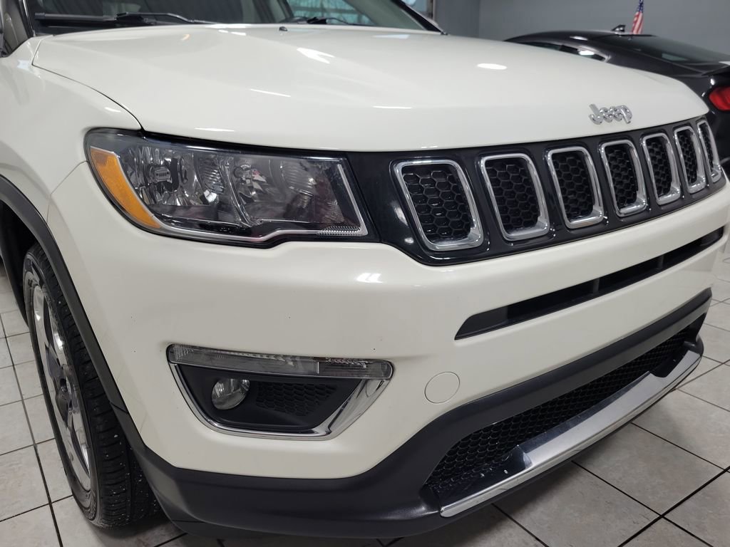 Used 2020 Jeep Compass Limited image 33