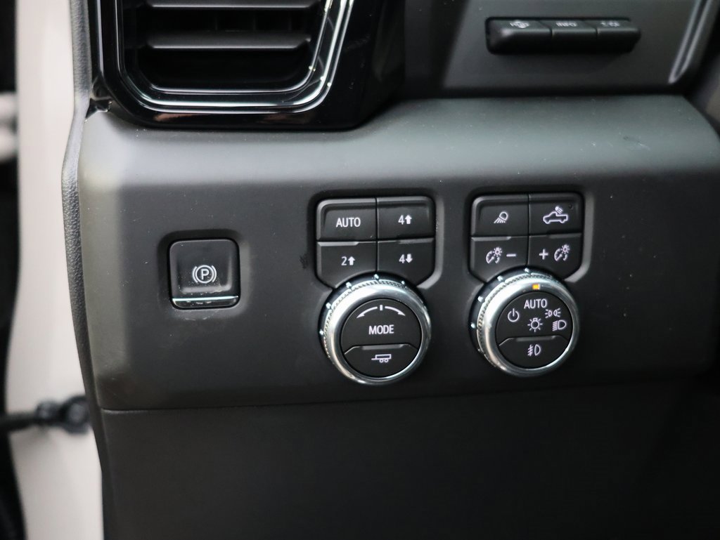 New 2026 GMC Sierra 1500 AT4X w/ AT4X AEV Edition image 13