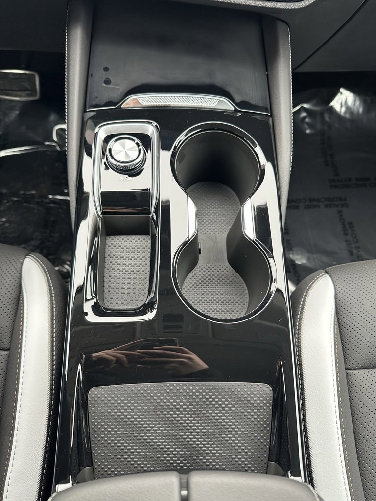 New 2025 Buick Envision Sport Touring image 27