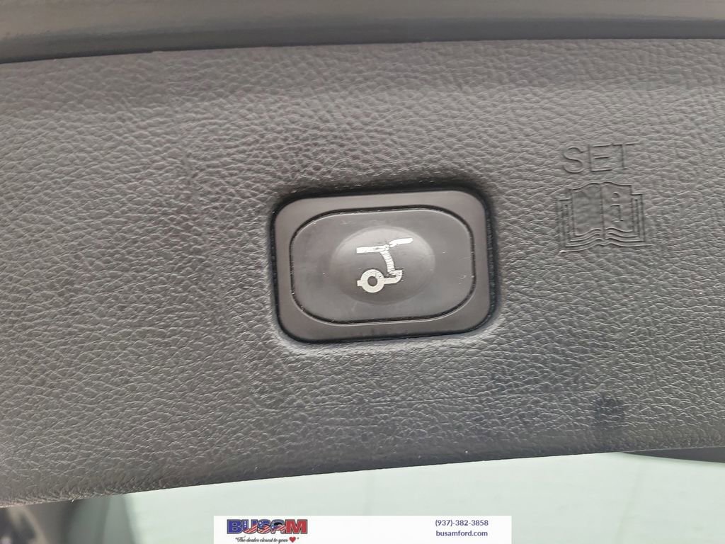 Used 2022 Ford Edge SEL w/ Convenience Package image 10