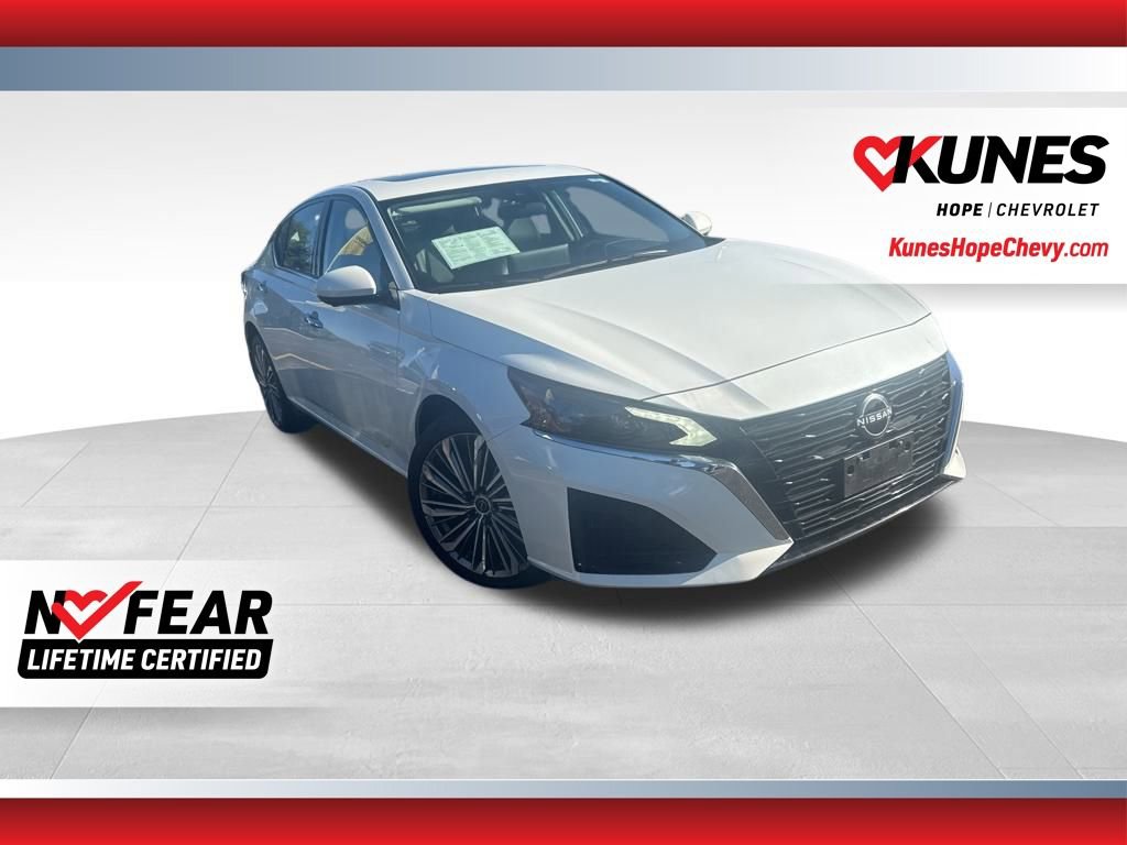 Used 2024 Nissan Altima 2.5 SL