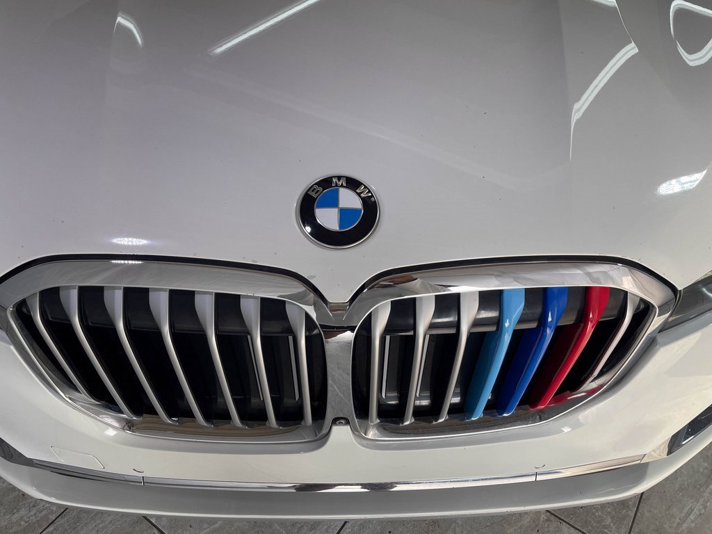 Used 2021 BMW X7 xDrive40i w/ Premium Package image 9