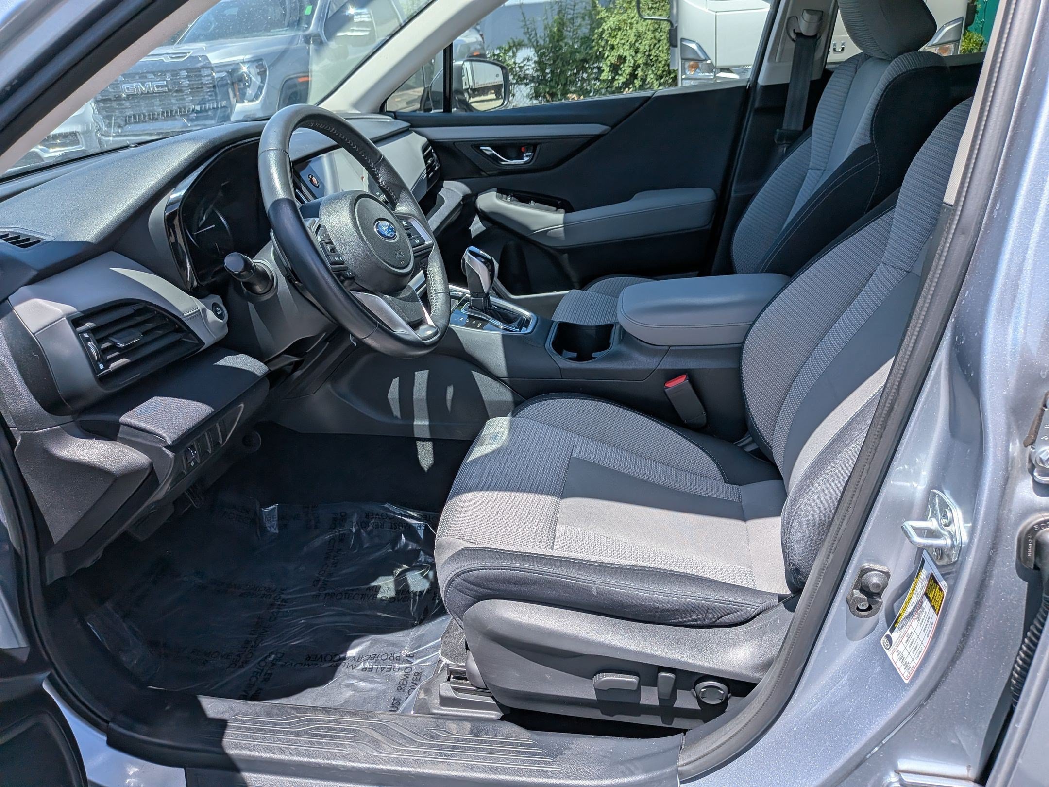 Used 2024 Subaru Outback Premium AWD/4WD image 24