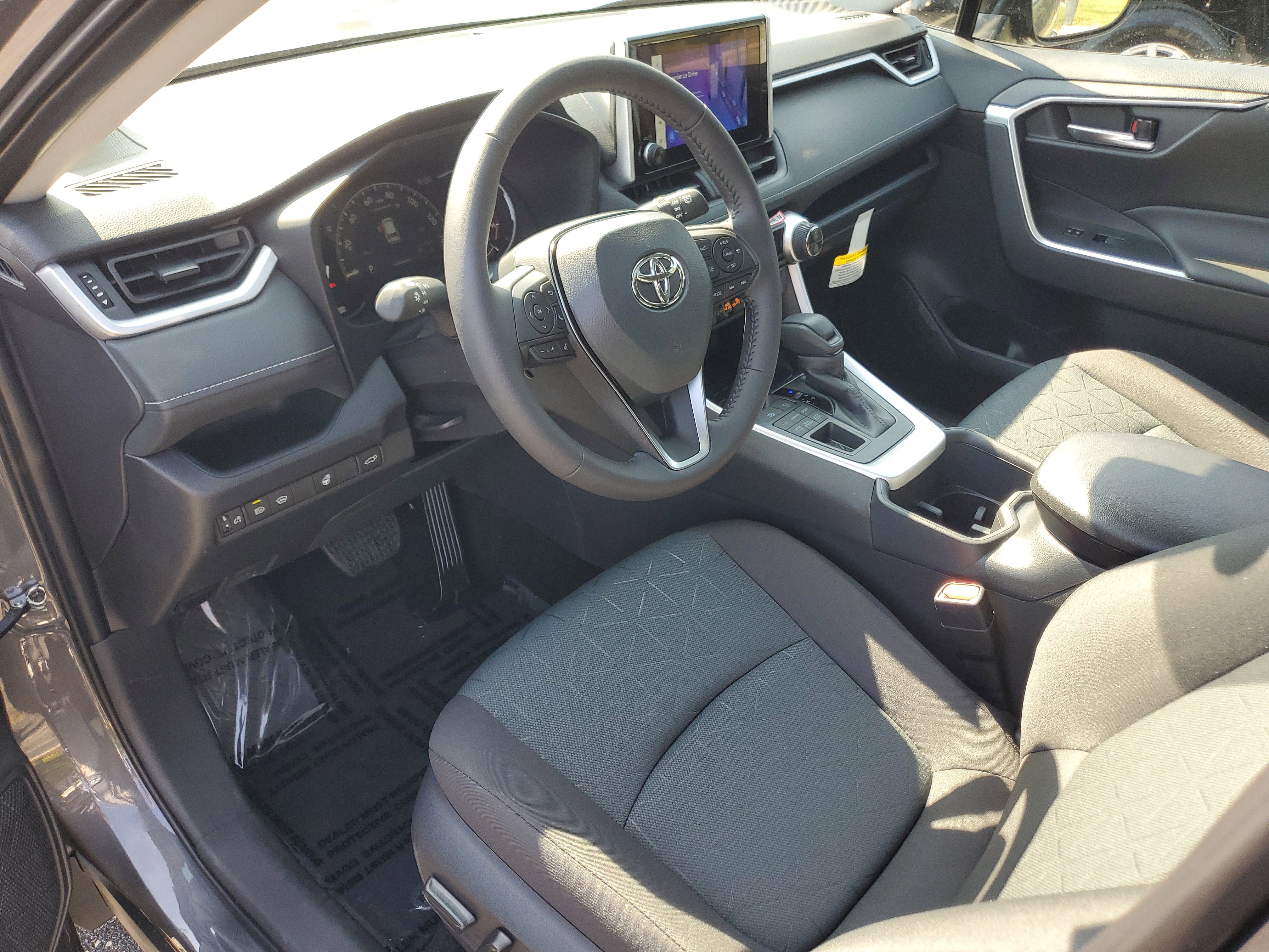 New 2025 Toyota RAV4 XLE image 24