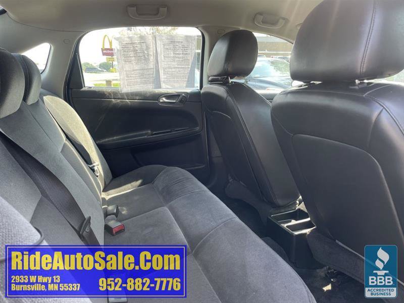 Used 2009 Chevrolet Impala Police FWD image 16