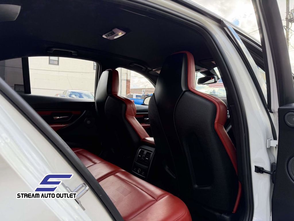 Used 2016 BMW M3 w/ Executive Package image 19
