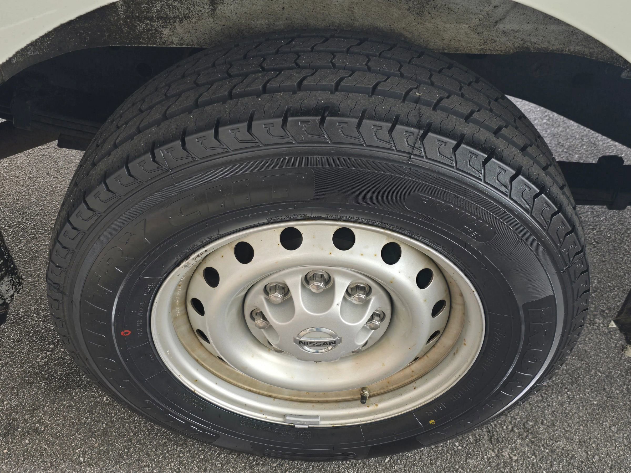 Used 2020 Nissan NV 1500 S image 28