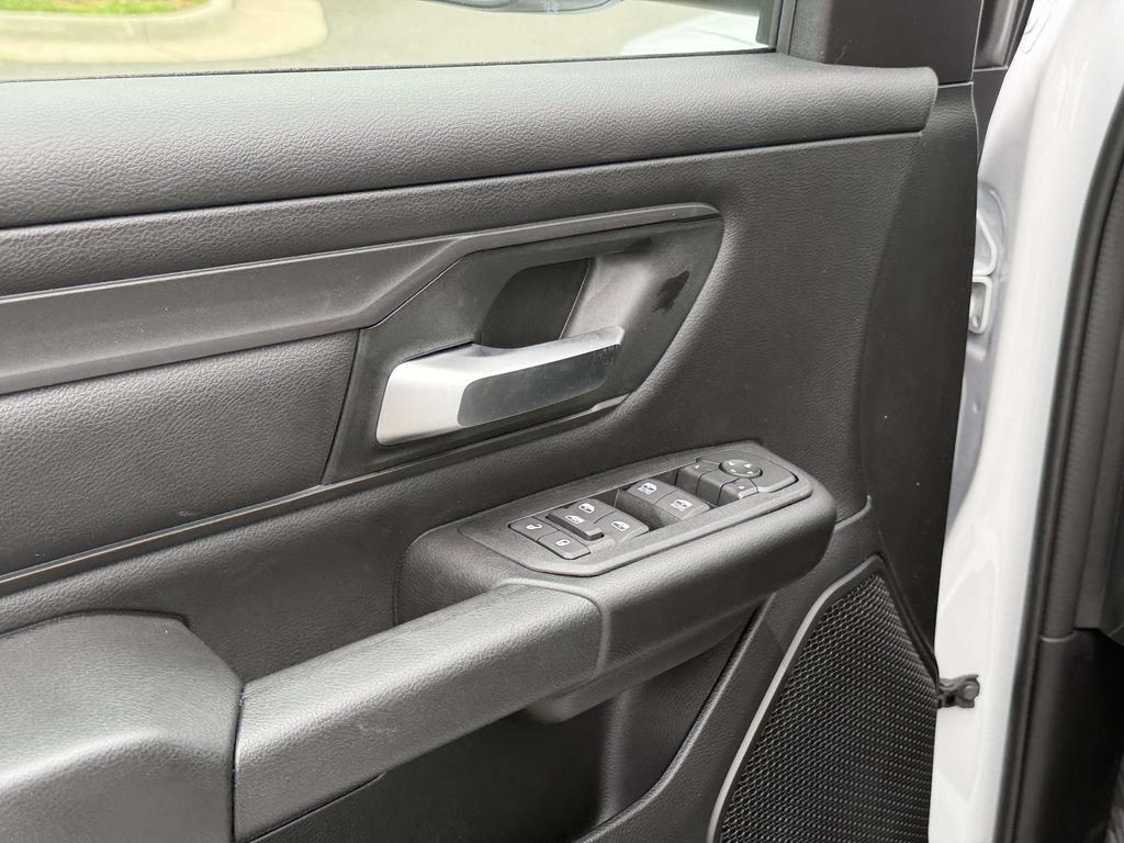 New 2026 RAM 1500 Tradesman AWD/4WD image 31