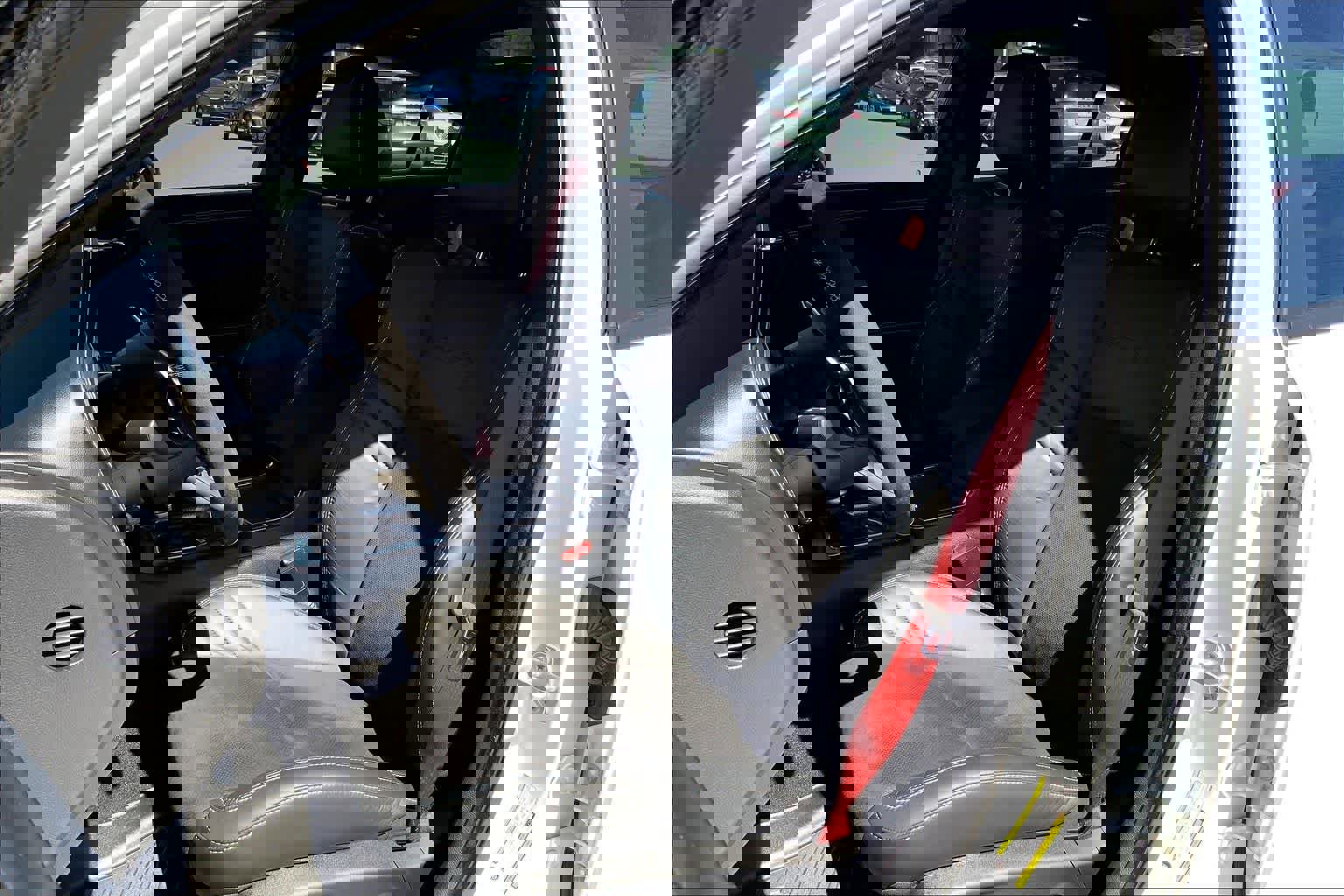 Used 2020 Dodge Charger SRT Hellcat w/ Harman/Kardon Audio Group image 12