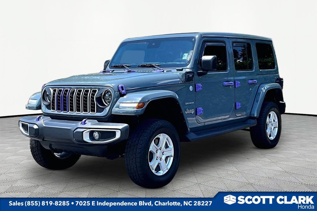 Used 2024 Jeep Wrangler Unlimited Sahara w/ Technology Group AWD/4WD image 3