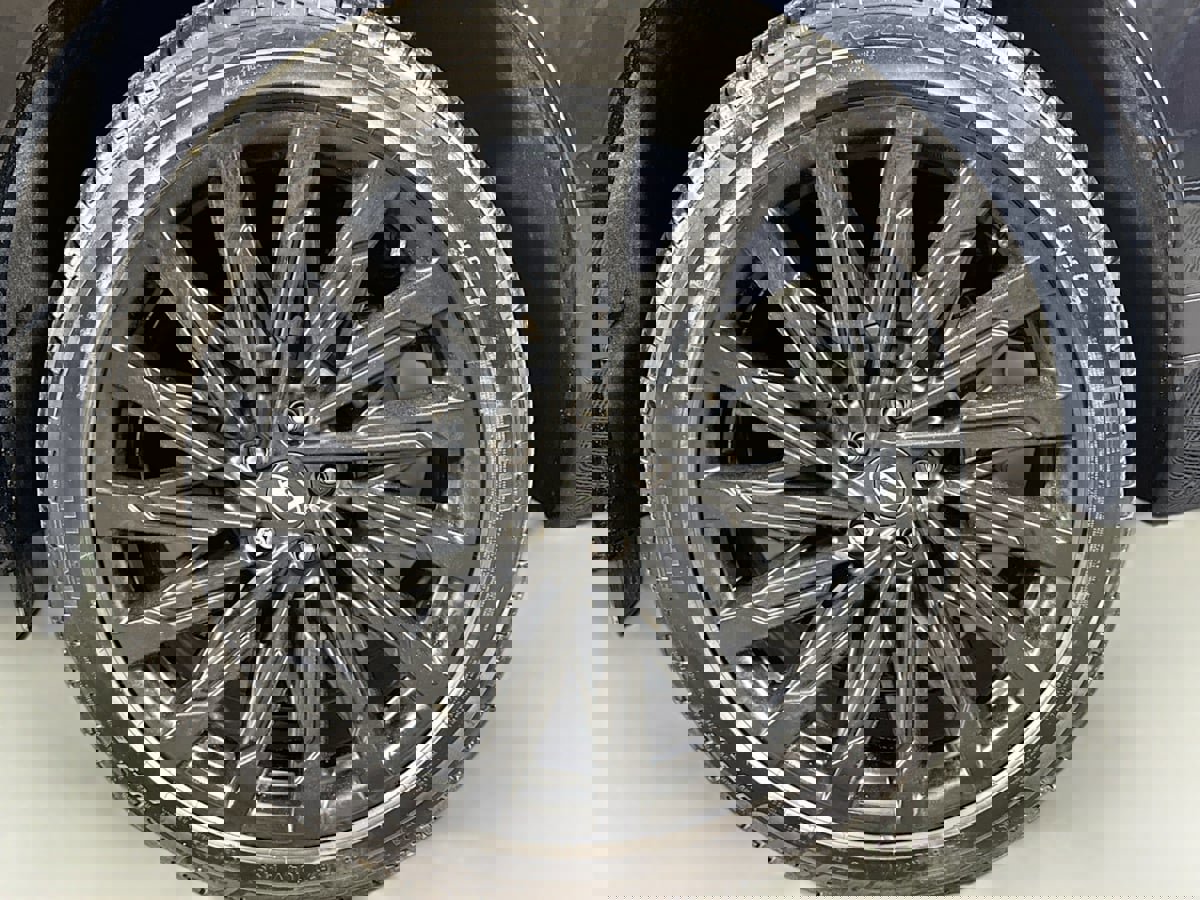 Used 2024 Hyundai Santa Fe Calligraphy image 41