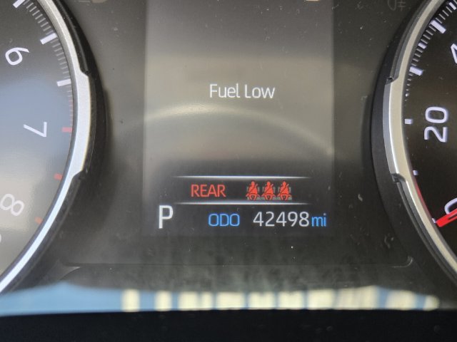 Used 2022 Toyota RAV4 XLE Premium FWD image 28