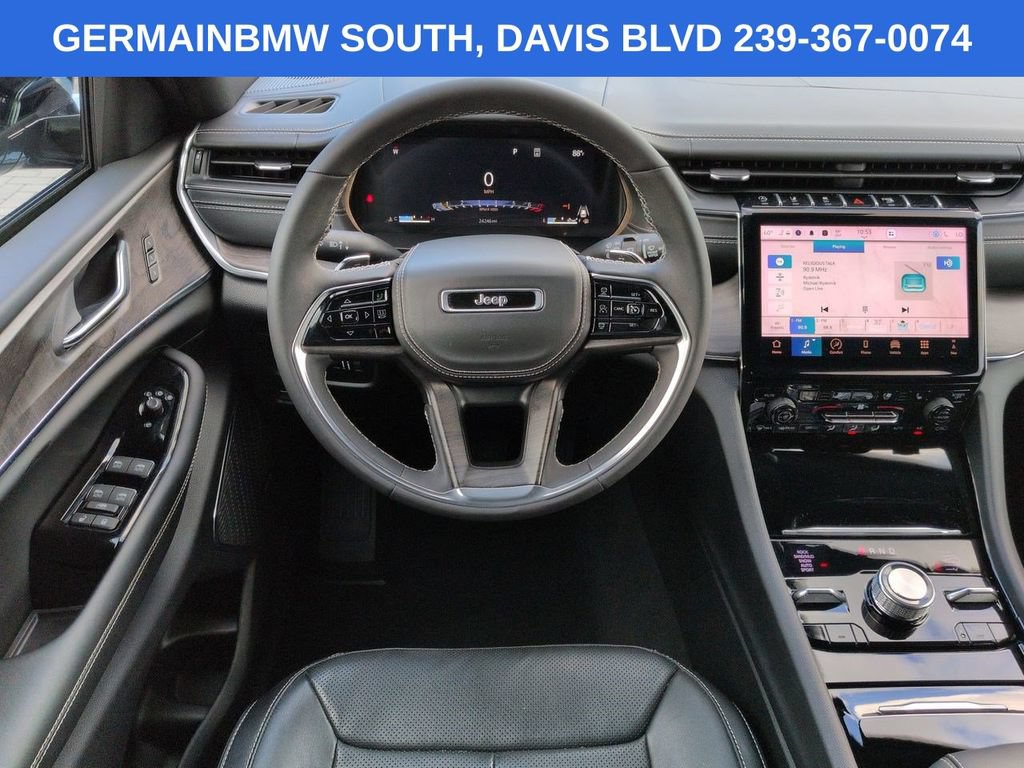 Used 2024 Jeep Grand Cherokee Overland w/ Trailer Tow Package AWD/4WD image 18