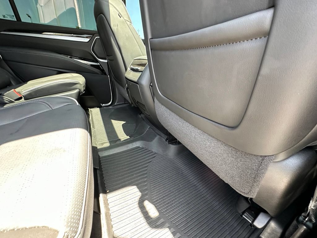 Used 2025 Cadillac Escalade Sport RWD image 30
