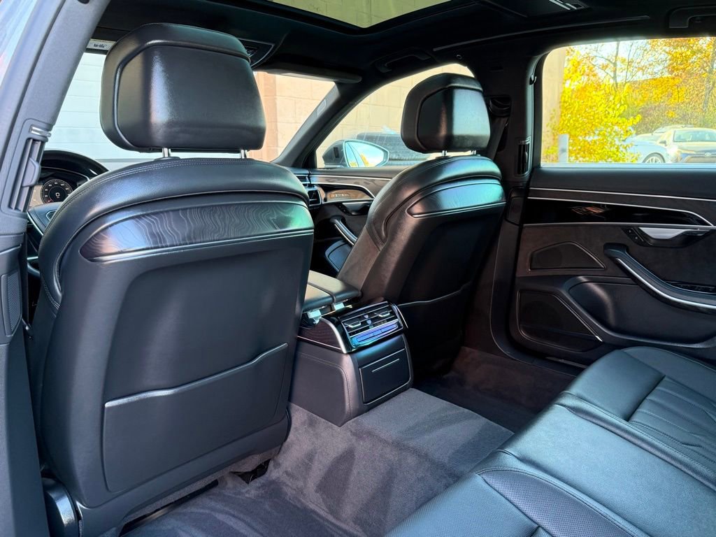Used 2020 Audi A8 L 4.0T AWD/4WD image 17