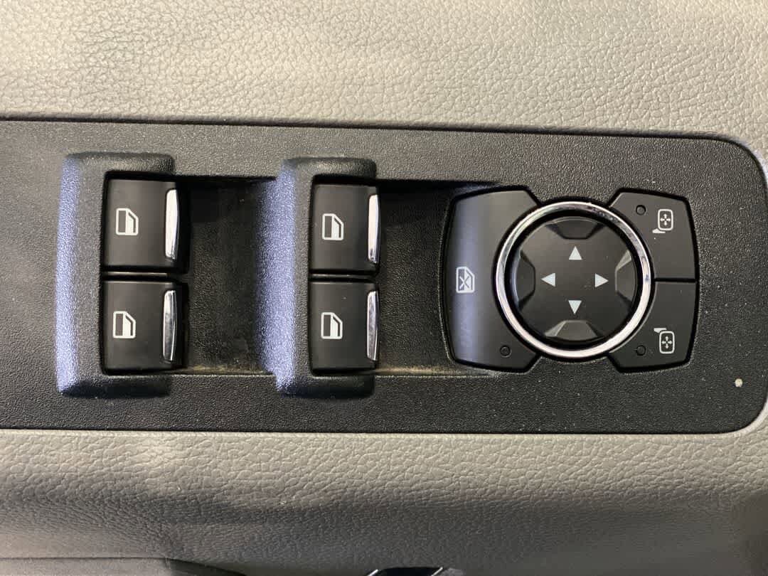Used 2018 Ford F150 XLT w/ Equipment Group 301A Mid AWD/4WD image 15